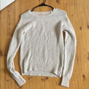 White Mossimo supply company sweater